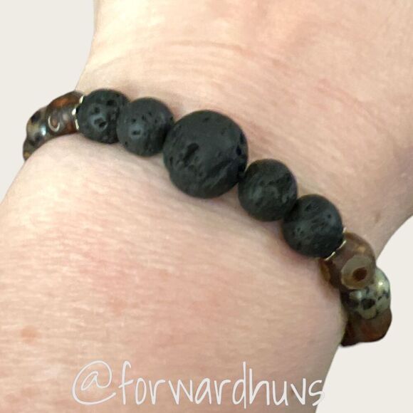 Lava Stone Diffuser Bead Stretch Bracelet - Picture 5 of 7